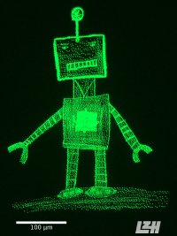 Abb. 1: Laser trifft Kunst: Kinderzeichnungen zum Thema Industrie werden mit Hilfe der Lasertechnik nur 500 µm x 500 µm groß.