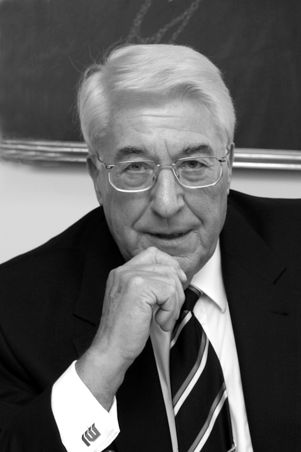 Prof. Dr.-Ing. Dr.-Ing. E.h. mult. Dr. med. h. c. Heinz Haferkamp.