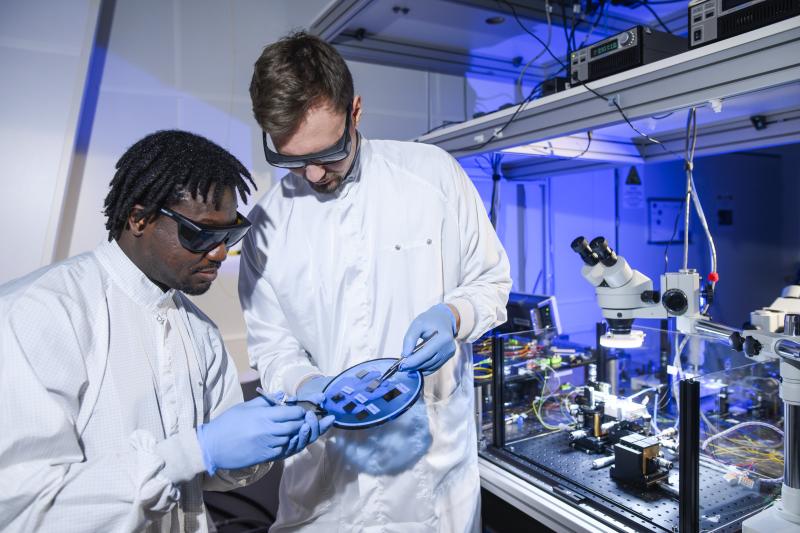 Im Projekt QSPEC arbeiten sechs Partner an einem Quanten-basierten Messsystem für die Lebensmittelanalyse. (Foto: LZH) 