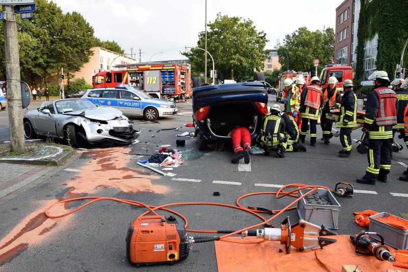 Conventional rescue systems more and more often reach their limits with modern materials. (Photo: Stadt Dortmund – Institut für Feuerwehr- und Rettungstechnologie)