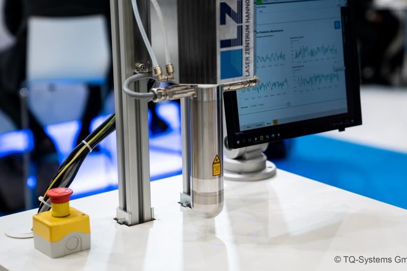 With the internal laser processing head (LZH-IBK), internal cylindrical structures can be roughened. (Photo: TQ-Systems GmbH)