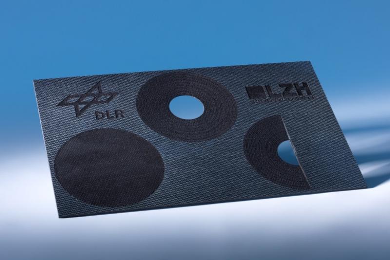 Caption figure 2: The precisely adjustable ablation depth allows for different processing techniques: Scarfed structures are required for the complex repair preparation of composite materials, surfaces can be pre-treated for gluing processes. (Photo: LZH)