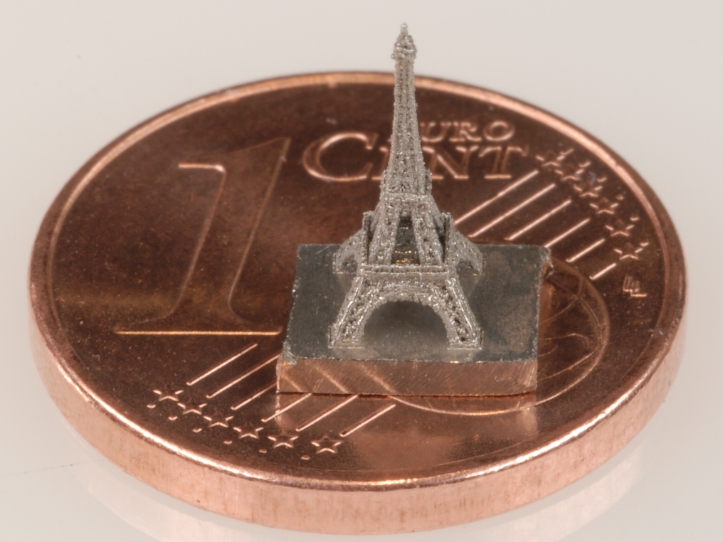 In738lc composition picture